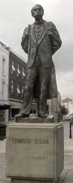 Edward Elgar,Statue,Worcester