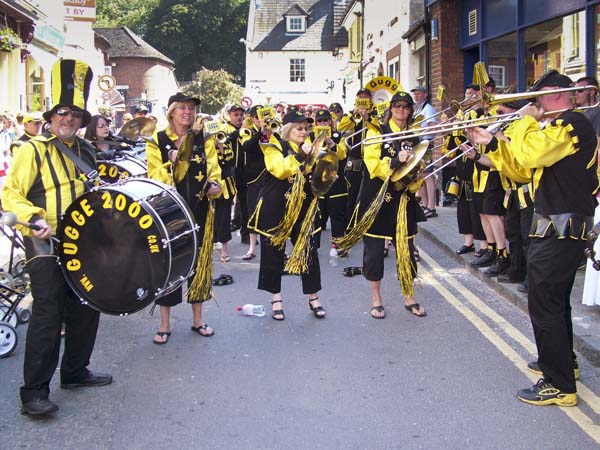 Wimborne Folk Festival,Musicians,Marching Band,Gugge 2000